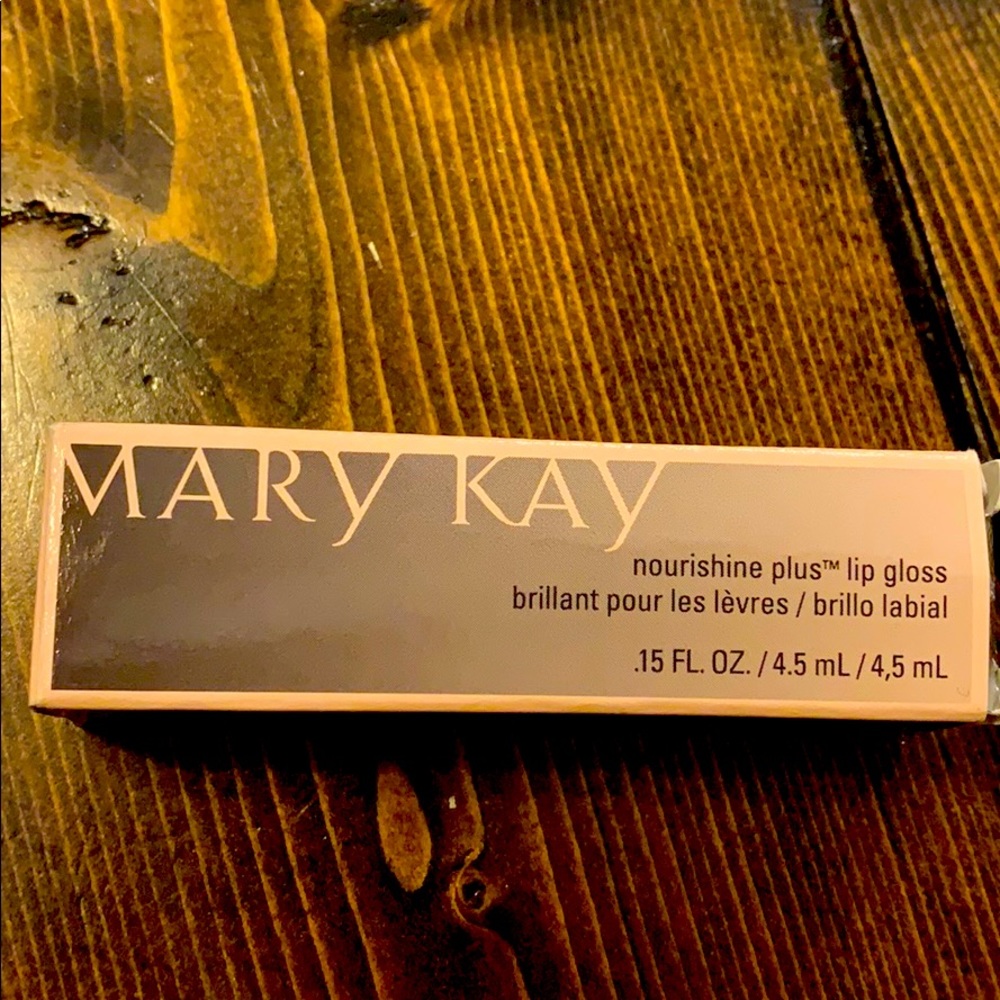 Mary Kay nourishine plus lip gloss